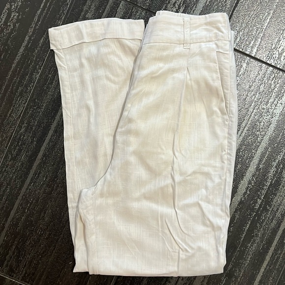 Black Tape pleated straight pant - Picture 2 of 12